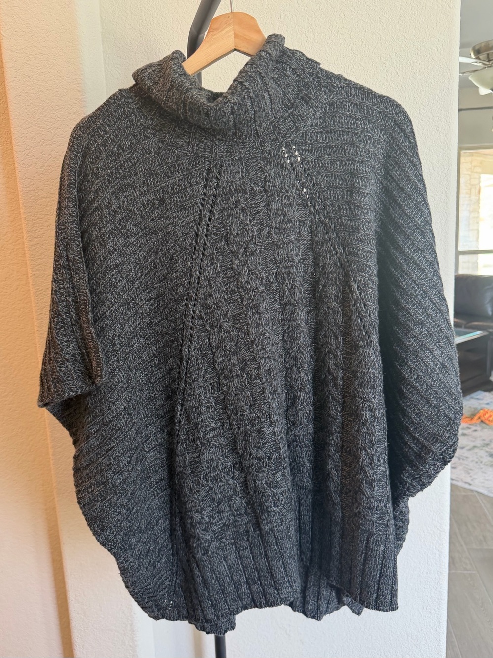 Carlson Angora Cotton Blend Charcoal Gray Cable Knit Poncho Sweater S/M msrp 100